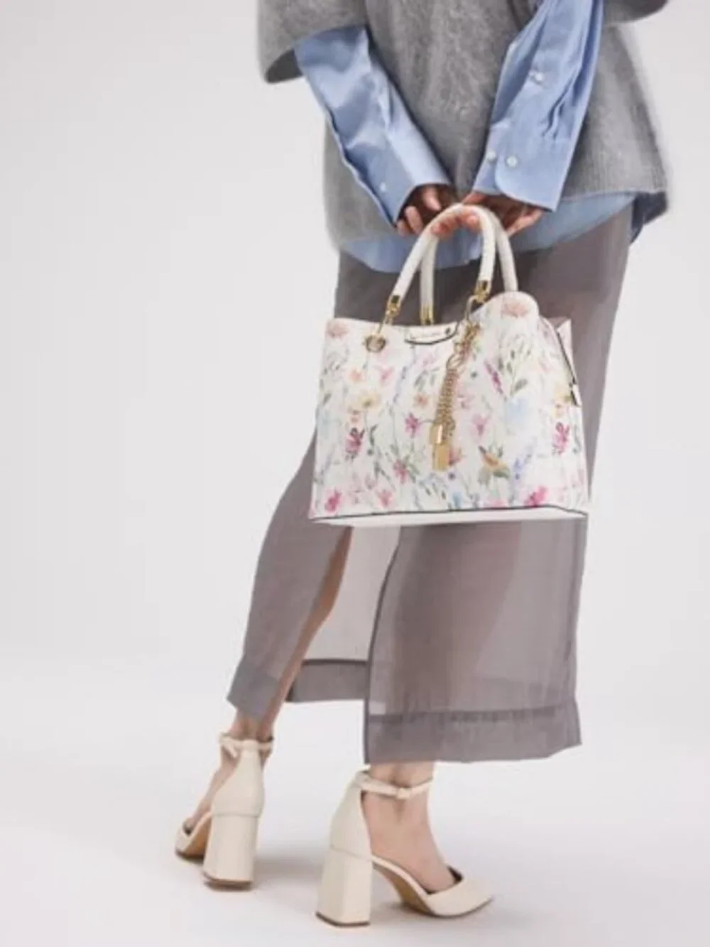 Stylish Women's Multi-Color Satchel Bag | Chic Handbag for Everyday Use